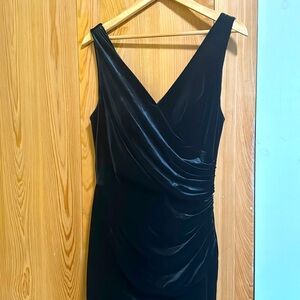 Women’s black velvet floor length bridesmaid dress